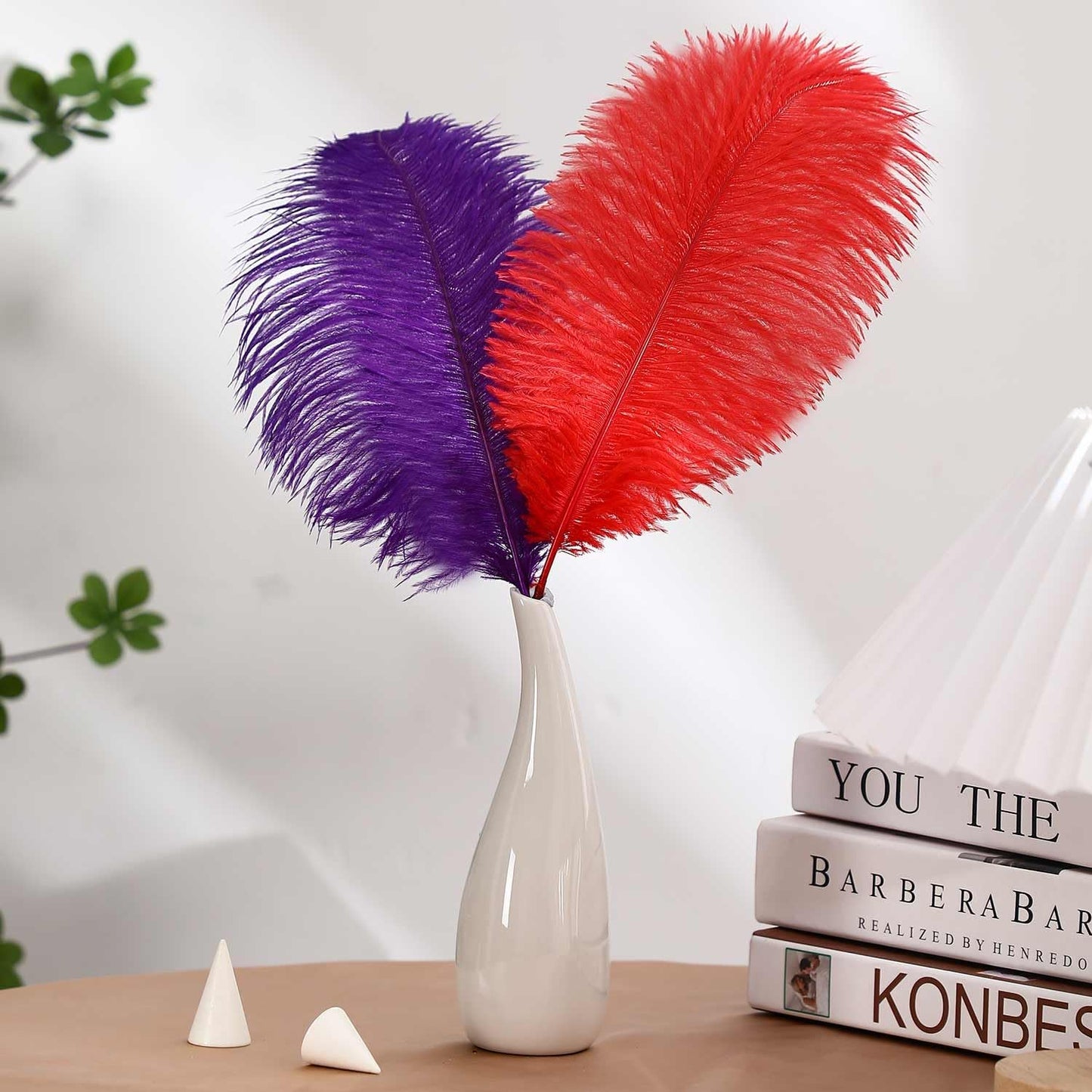 YAKRUNA 30PCS Red Ostrich Feathers Bulk 12-14 Inches for Centerpieces for Wedding Birthday Gatsby Party, Decorative Plumes for Vase & Table & Christmas Tree Decor (30-35cm, Red)