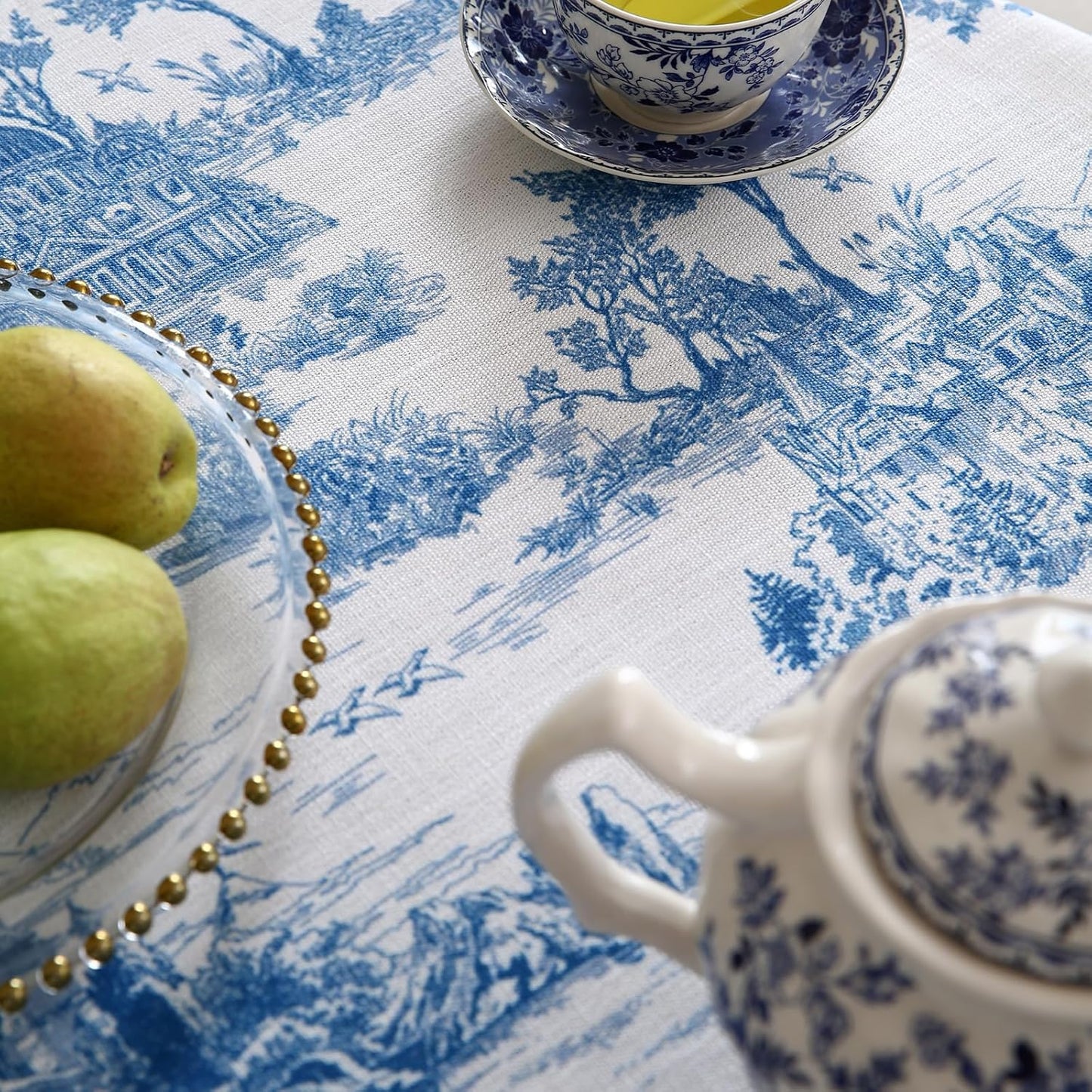 patdrea Designer Cyan Tablecloth for Round Table,Vintage Linen Ancient Castle and Manor Pattern Tablecloths,Table Cover Decor for Kitchen Dining Christmas,Thanksgiving,Diameter 67"-Lucerne a