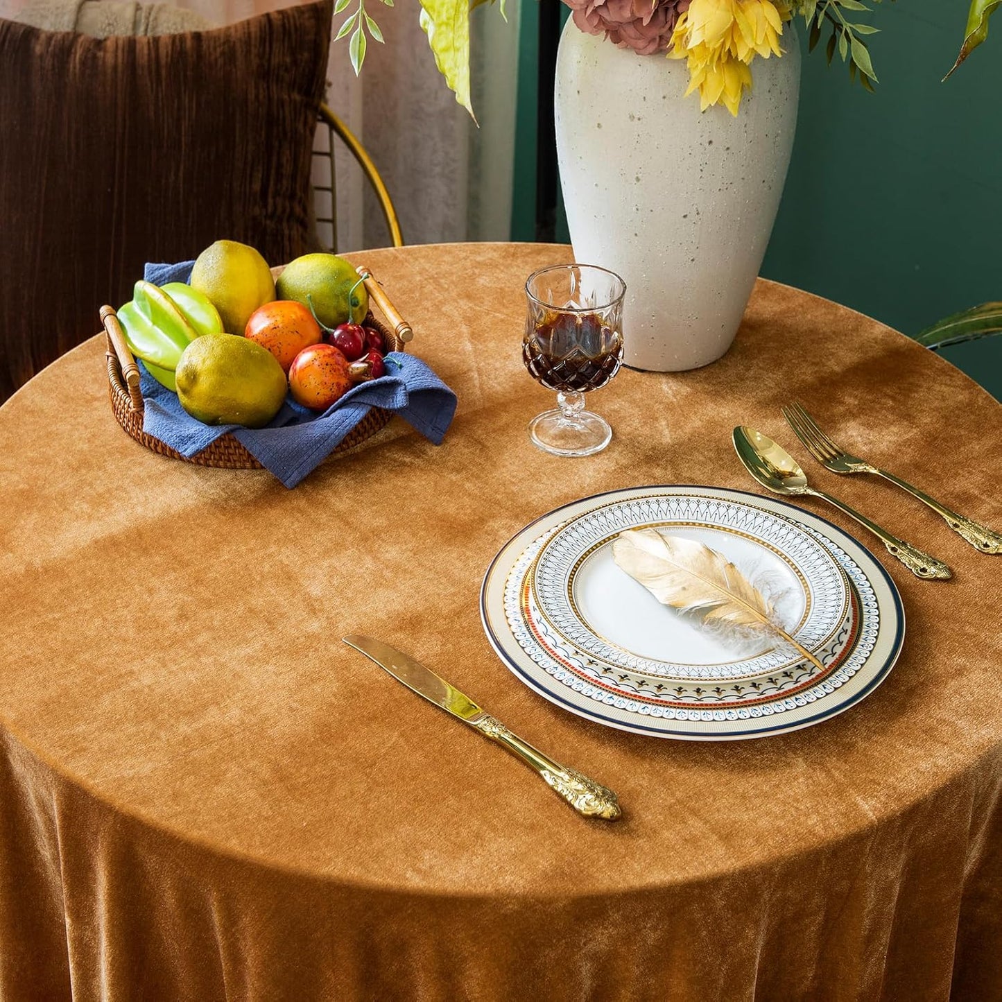 Velvet Tablecloth Luxurious Solid Round Table Cloth,Oblong Retro Farmhouse Ruffle Tablecloths Washable Table Cover for Party Wedding Baby Shower Kitchen Dinning Tabletop Decoration