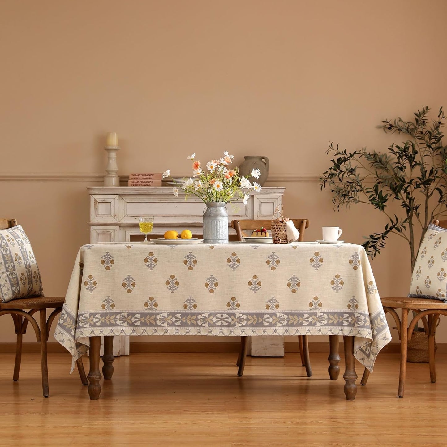 patdrea Designer Beige Tablecloth for Rectangle Table,Elegant Linen Floral Pattern French Table Cloth,Decor Cover Cloth for Kitchen Dining Christmas,Thanksgiving,Party,63"x87"-Istana a