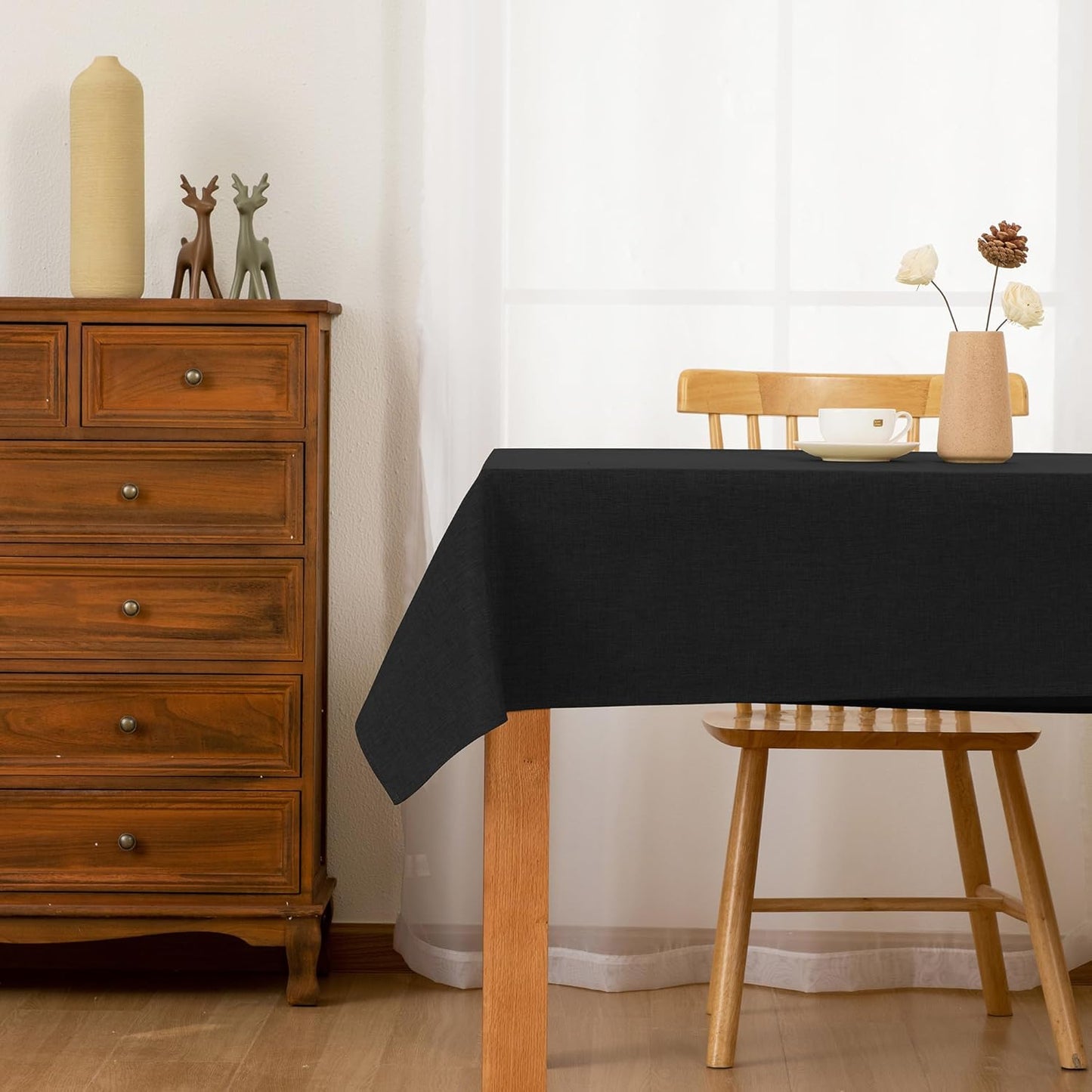 Hiasan Faux Linen Rectangle Tablecloth - Wrinkle and Stain Resistant Washable Table Cloth for Kitchen Dining Room Holiday Table Cover for Dinner, Black, 70 x 108 Inch