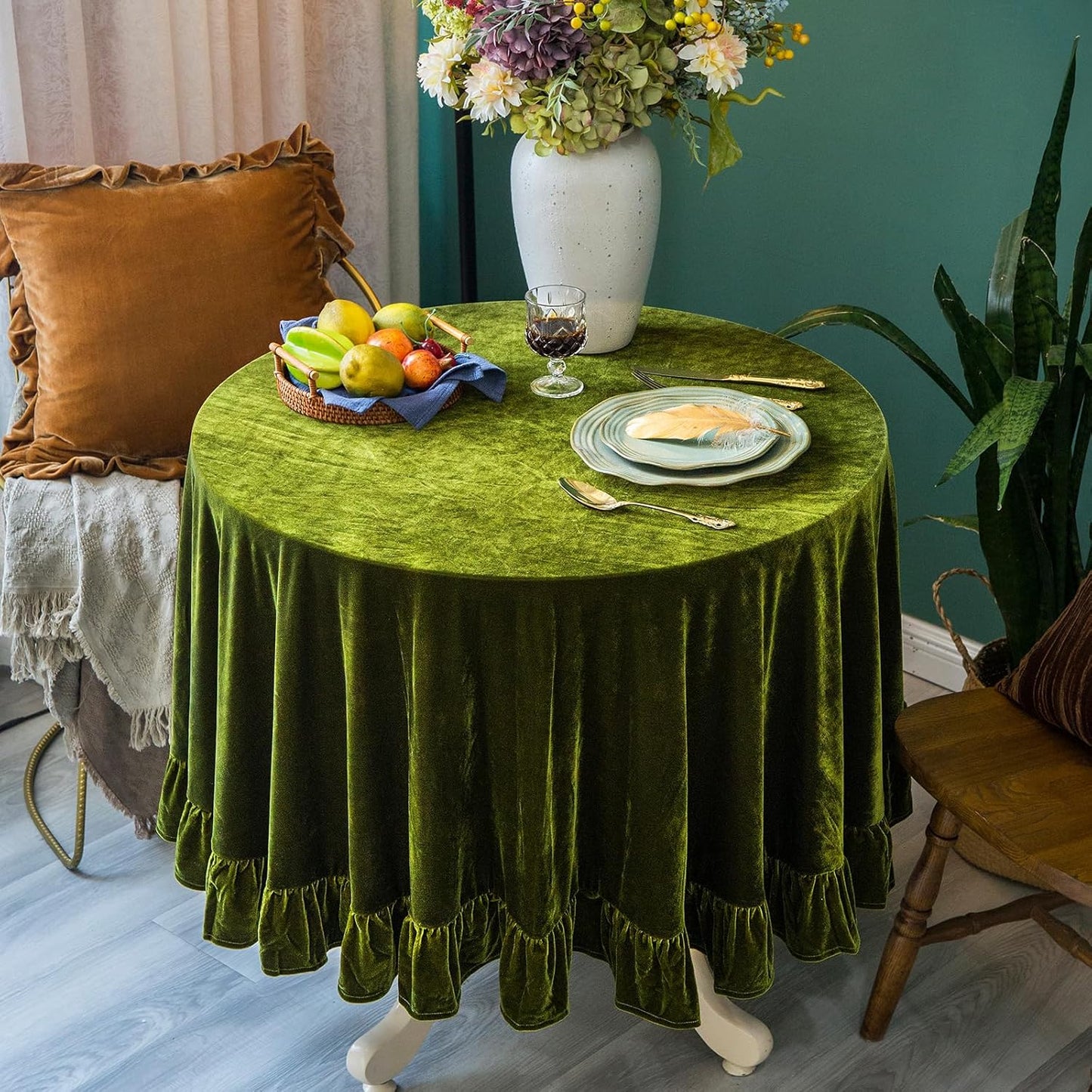 Velvet Tablecloth Luxurious Solid Round Table Cloth,Oblong Retro Farmhouse Ruffle Tablecloths Washable Table Cover for Party Wedding Baby Shower Kitchen Dinning Tabletop Decoration