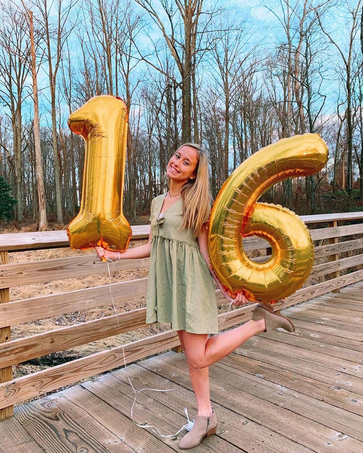 Gold Number 6 Balloons,40 Inch Giant Number 6 Balloons Foil Mylar Helium Gold Number Balloons for 6th 16th 26th 60th 66th Birthday Party Supplies Anniversary Event Celebration Decorations