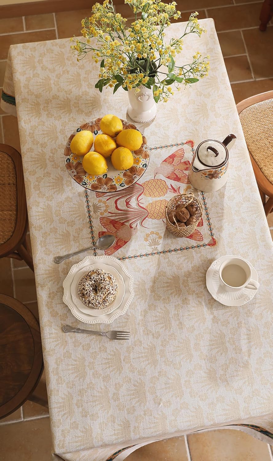 patdrea Designer Extra Long Rectangle Linen Table Cloth,Vintage Anti-Wrinkle Tropical Style Tablecloth,Decor Table Cover Cloth for Kitchen Dining Christmas,Thanksgiving,67"x118"-Pineapple a