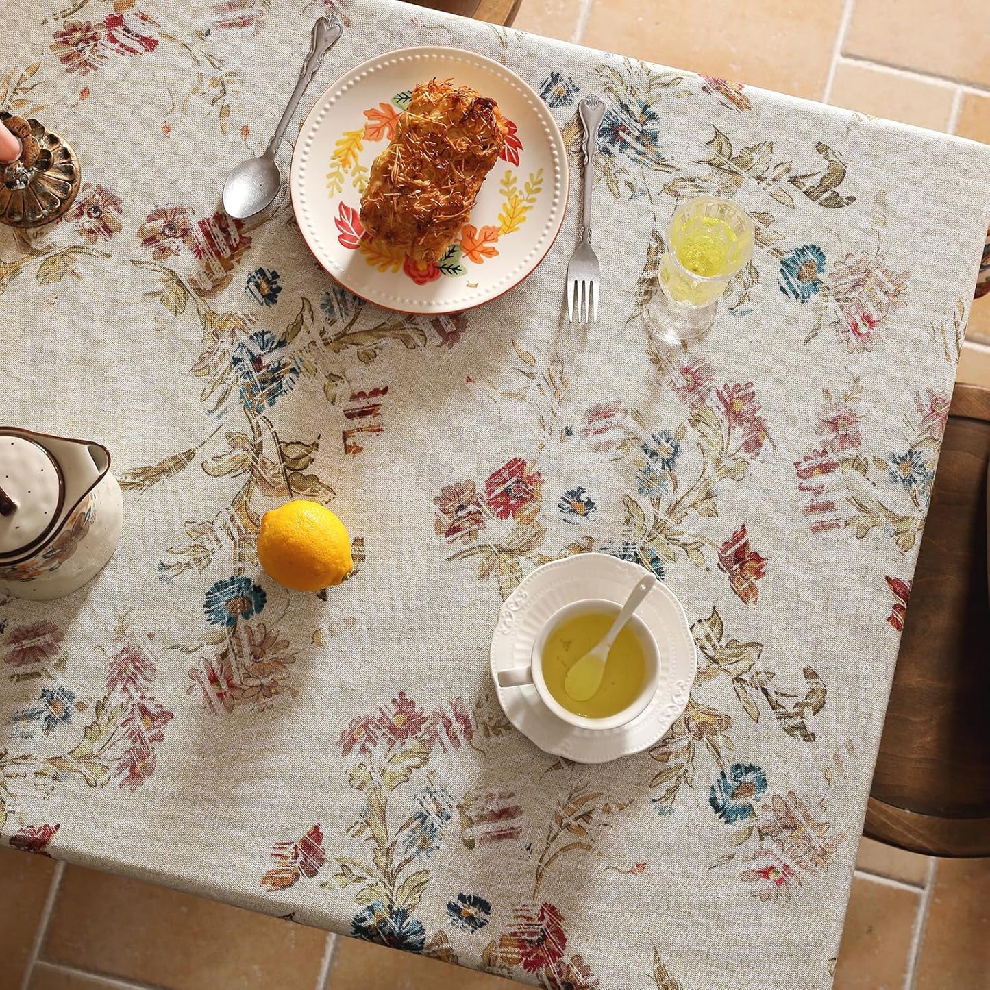 patdrea Designer Linen Tablecloth for Rectangle Table,Red Vintage Animals Pattern Floral Tablecloths,Decor Table Cover for Kitchen Dining Christmas,Tea Party,Thanksgiving,Party,63"x87"-Townlife E