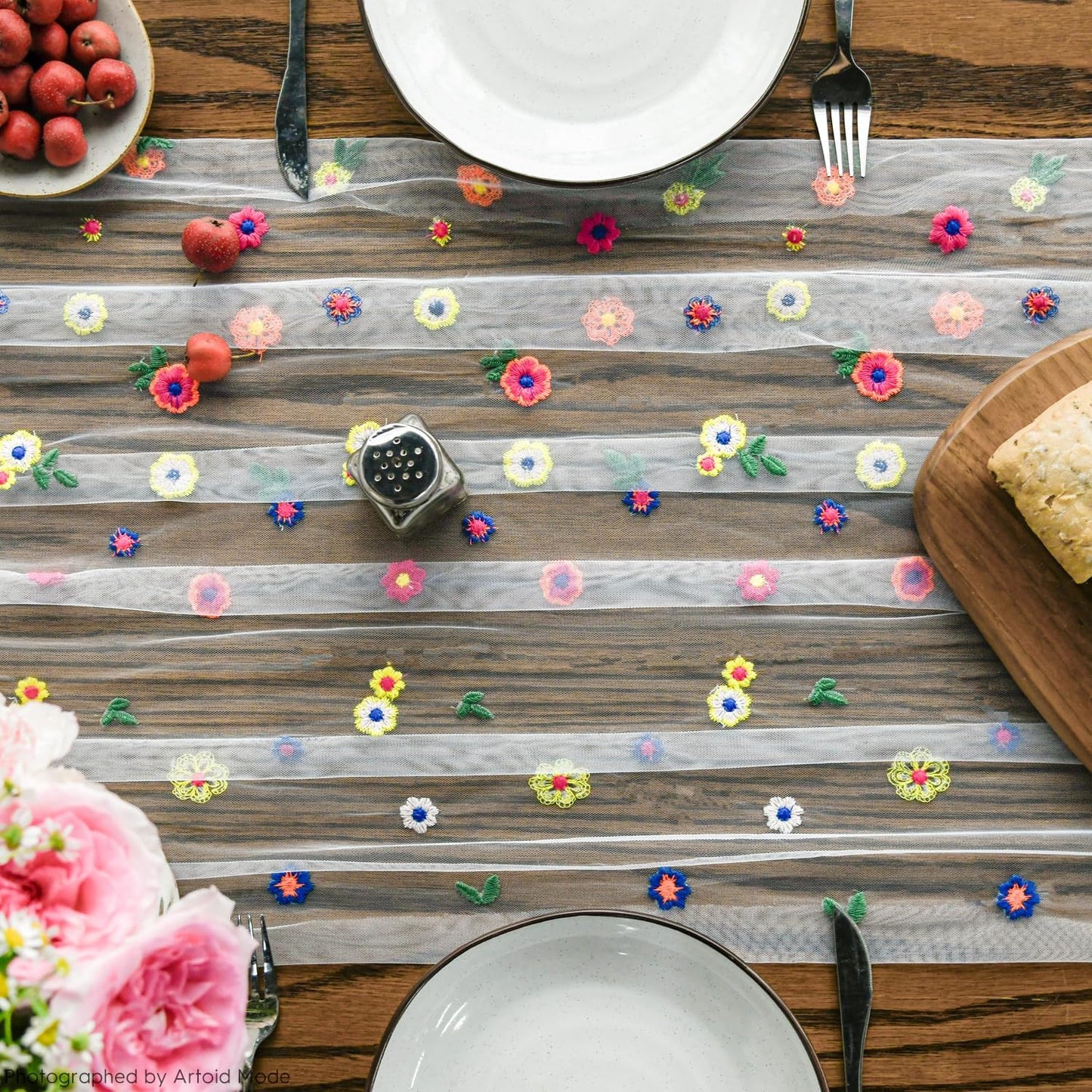 Artoid Mode 6PCS Embroidery Daisy Gauze Table Runner 120 Inch 10FT, Seasonal Sheer Kitchen Dining Holiday Wedding Birthday Table Decor for Home Party